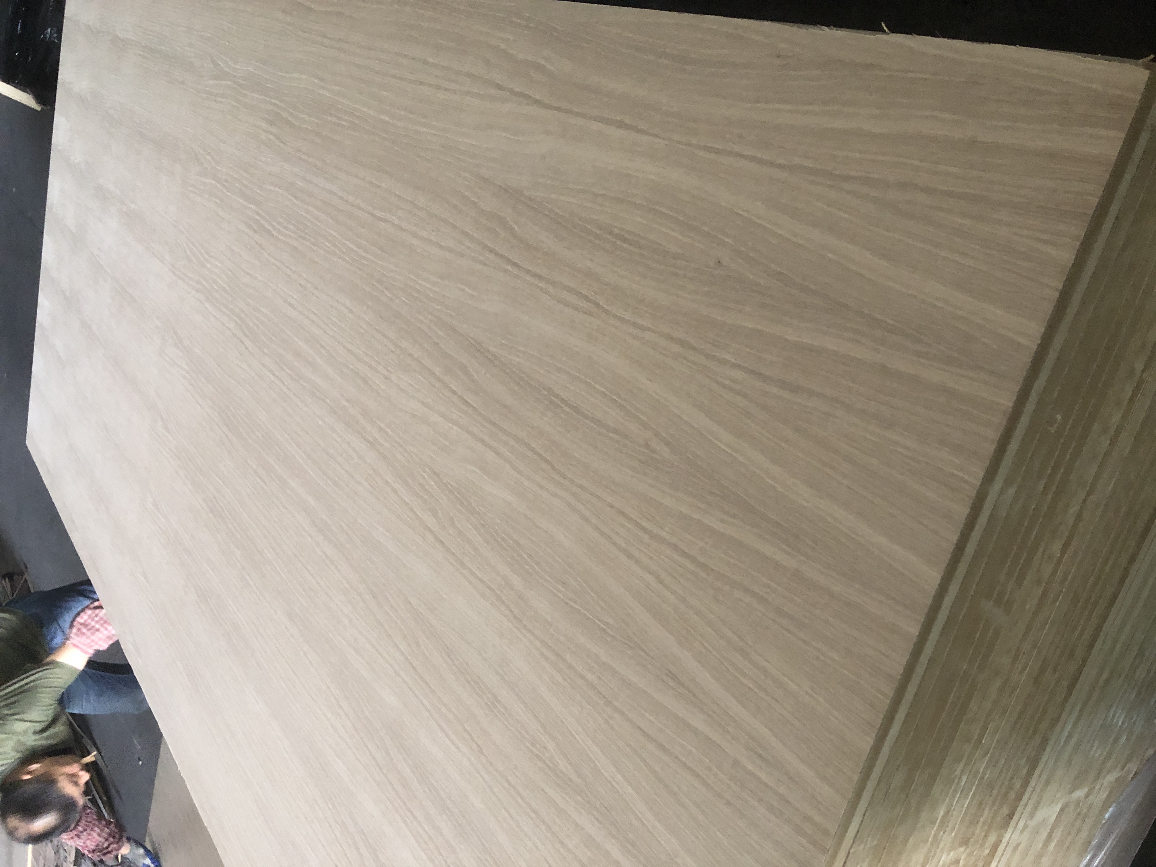 Veneered MDF