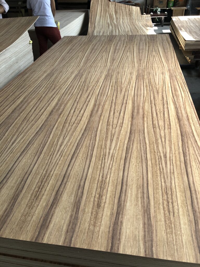 Parota Plywood
